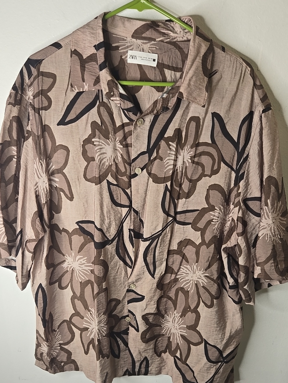 ZARA Beige Floral Button-Up Short-Sleeve Top